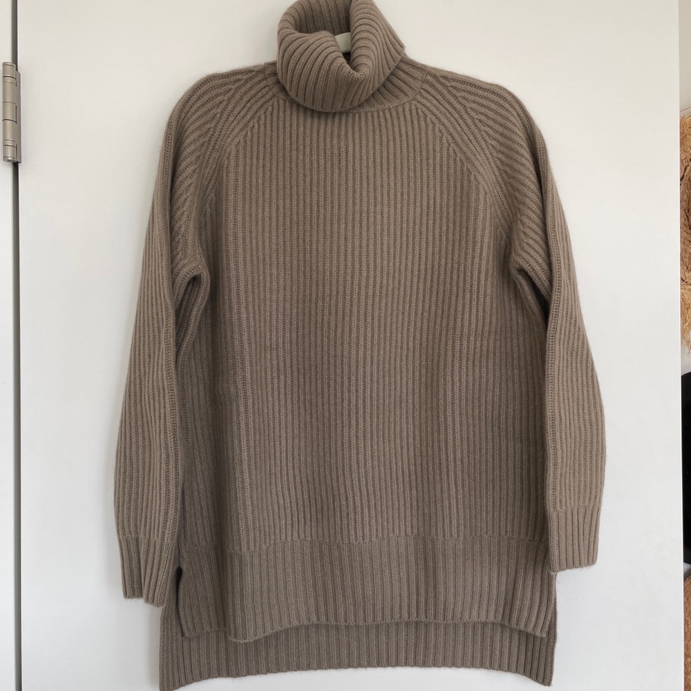 NWT Naadam Fisherman Turtleneck Sweater